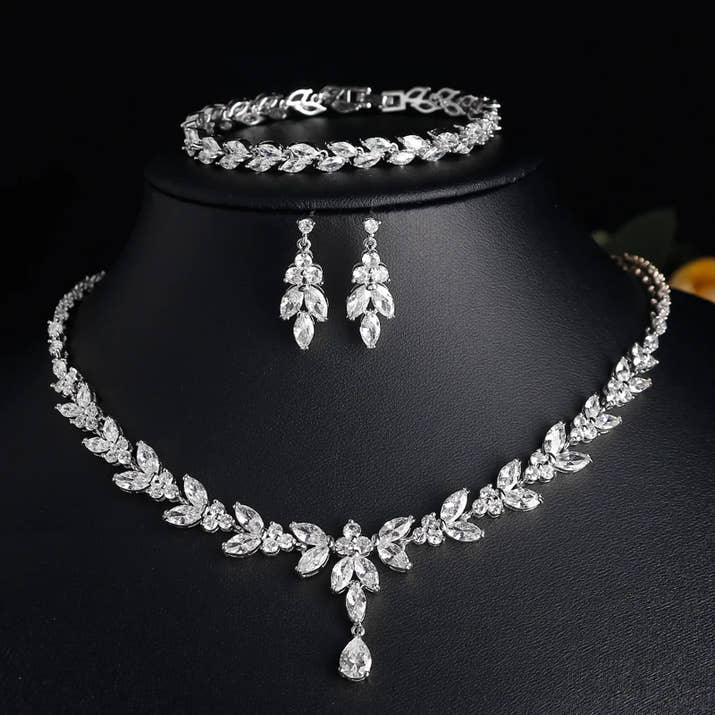Royal Leaf Jewelry Set