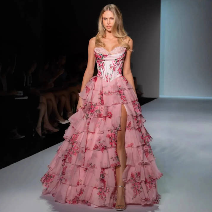 Trendy Women’s Summer Halter Maxi Dress